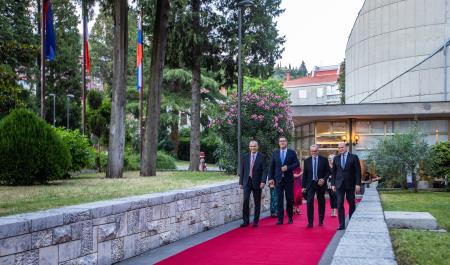 Krst pri Savici, Avditorij-2